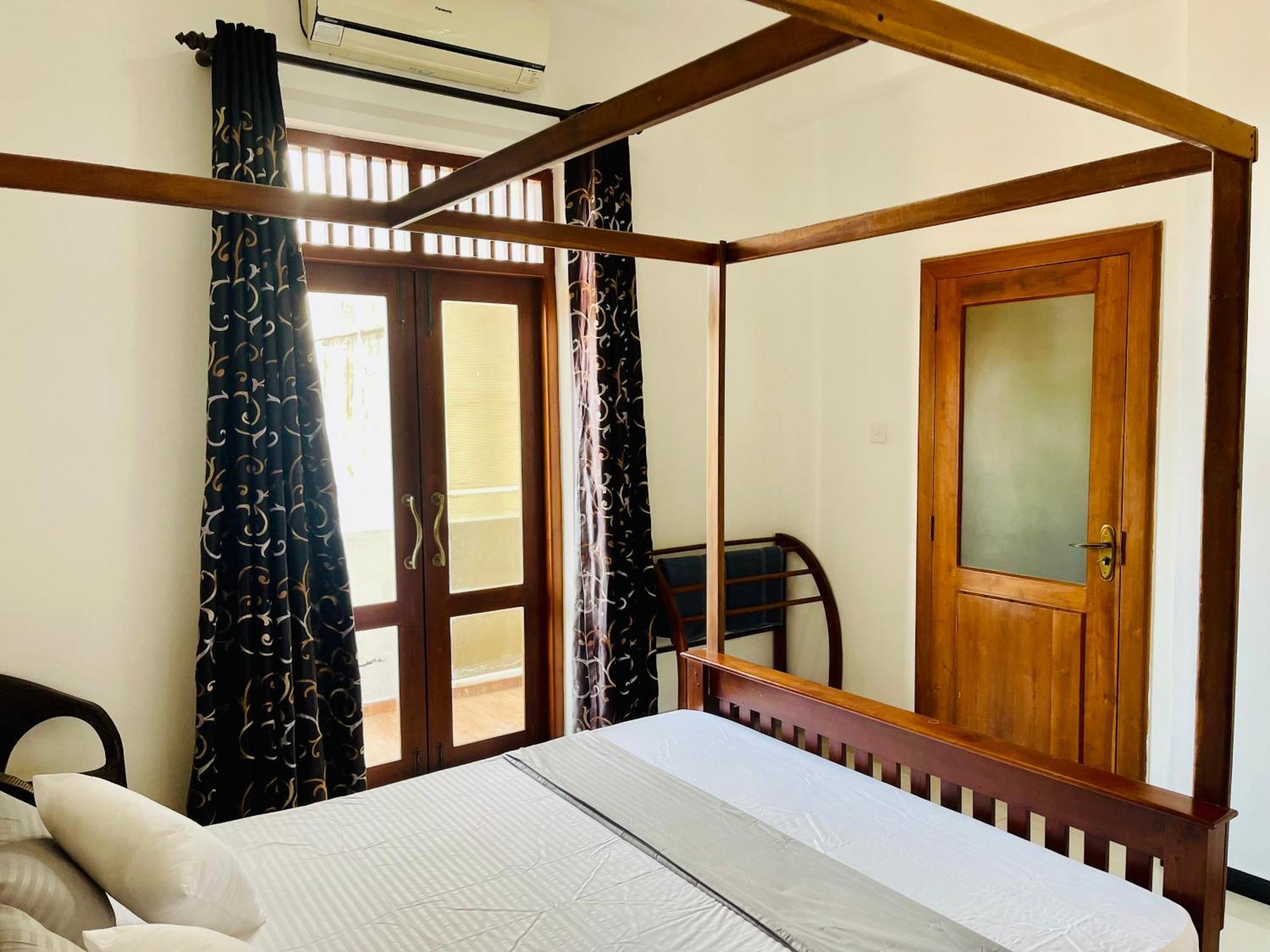 Sand & Surf Guest House Negombo Exterior foto